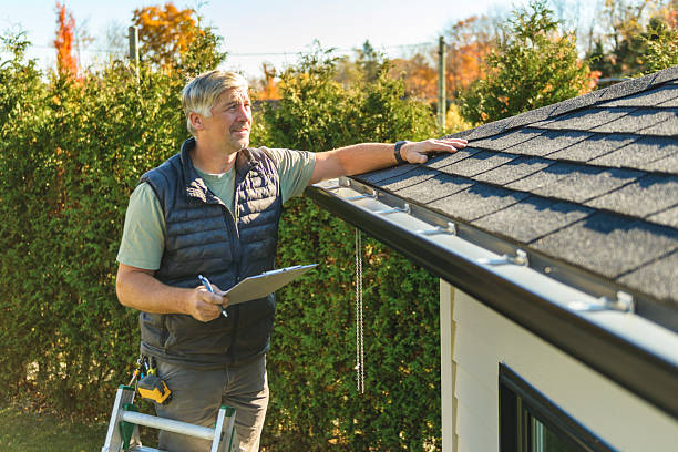 Professional Flat Roof Repair technician working in Victor, CA